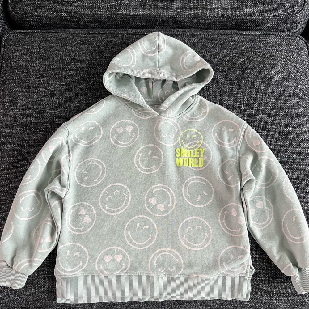 Zara Boys Smiley World Hoodie Size 9